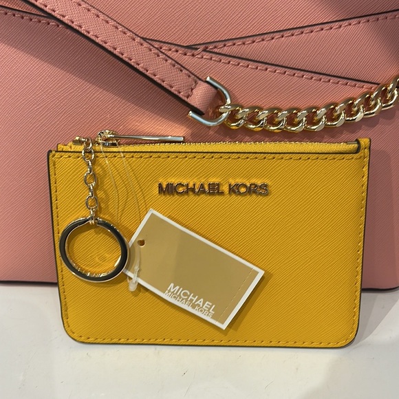 MICHAEL KORS SMALL TOP ZIP COINPOUCH WITH ID KEYCHAIN CARDHOLDER WALLET 
 NWT - Picture 1 of 16